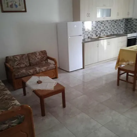 φοίνικας-palm Tree Apartment
