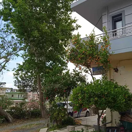 Apartment φοίνικας-palm Tree Rotasi